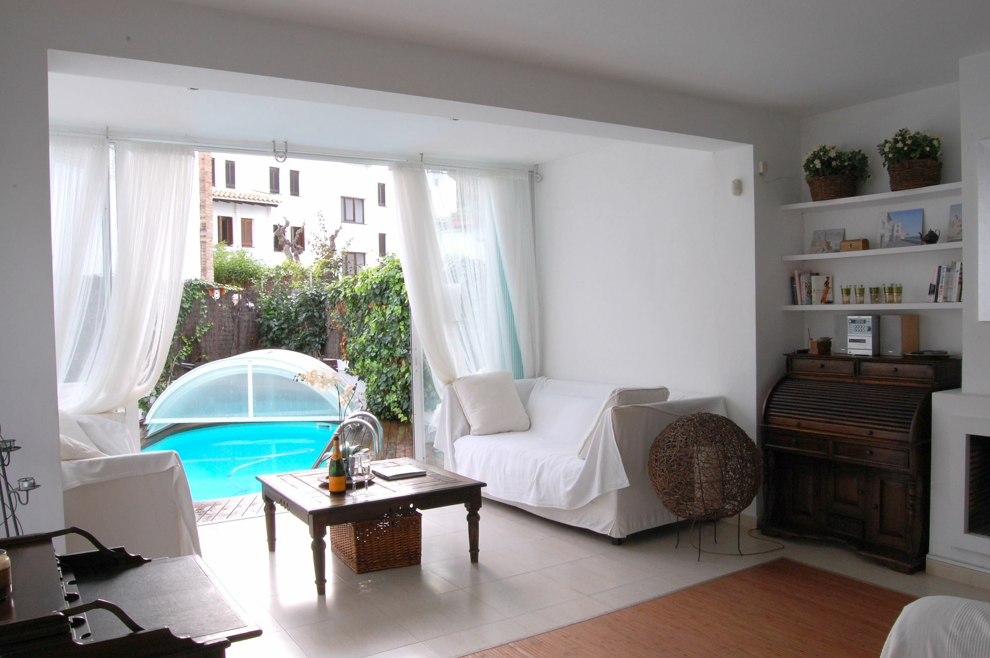 New Opening Villa Oasis Terramar Sitges Esterno foto